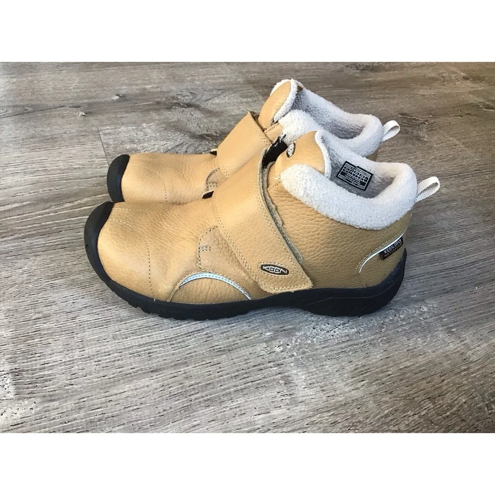Keen Kootenay Youth Size 3 Insulated Waterproof Brown Ankle Boots 1024333